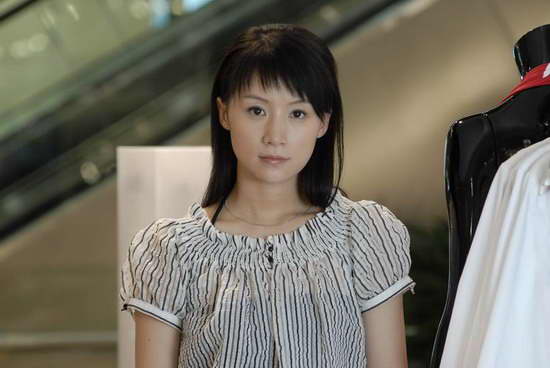 《笑着活下去》以情动观众 女人三部曲点燃京城