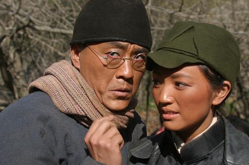 罗海琼、何冰《天大地大》剧照