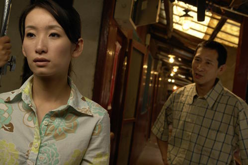 新浪娱乐讯 灾后央视紧急调播的励志电视剧《好想回家》,自5月24日