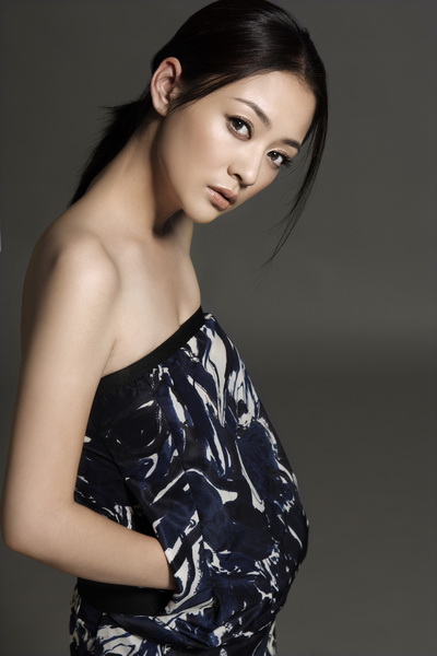 《我们生活的年代》开播 陈实与白展堂做夫妻