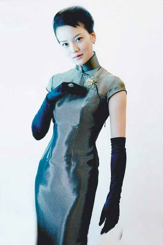 《狐步谍影》挑大梁 唐于鸿成最年轻百变女星