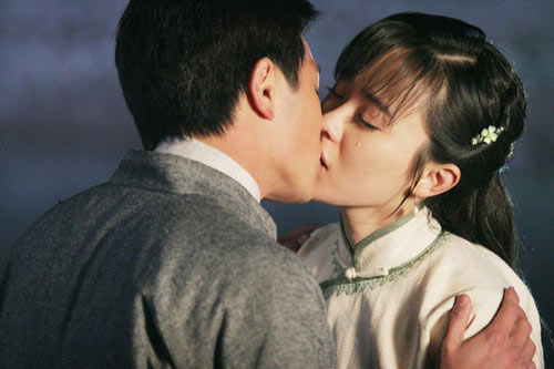 原来，拍吻戏也挺可怕