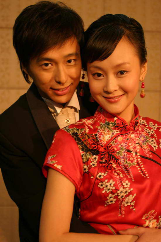 邓健泓殷有粲《龙凤呈祥》大婚 夫妻行礼十一次