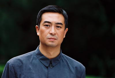 张嘉译肩负《使命2》春节假期不得闲(图)