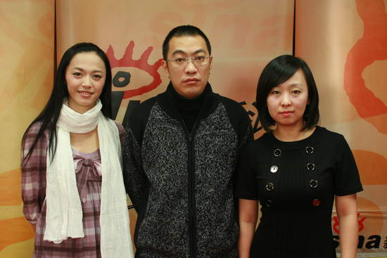 主演姚晨,编剧宁财神,制片人张娜(从左至右)