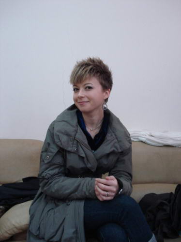 外籍美女主持爱华小姐