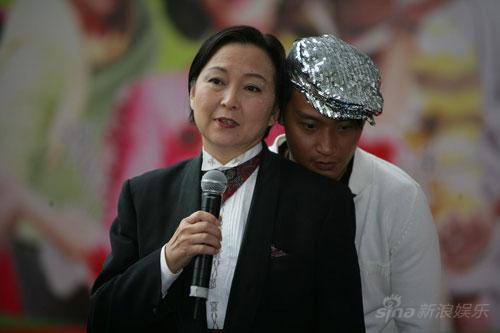 明星,大牌云集,现场不仅得到台湾综艺天后方芳的助阵捧场,还迎来了