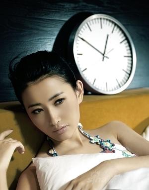 吕夏《我是太阳》"坏"得与众不同(图)