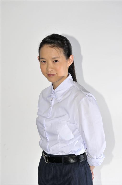 《虾球传》正在横店火热拍摄中,该剧"伍丽"的饰演者台湾演员曾宝仪