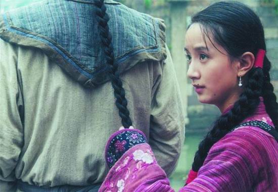 李倩《天下粮仓》饰小梳子