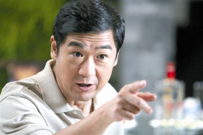 电视剧《大生活》正在北京台热播,剧中的下岗工人柳东可以说是张国 