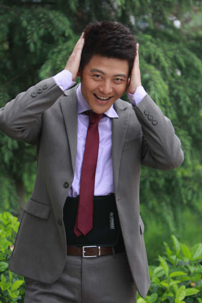 丑女3吴庸最好"色" 吴其江解读职场时尚密码