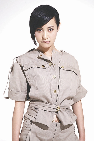 "林娥"要做"军中小燕子" 杨雪饰新剧女兵