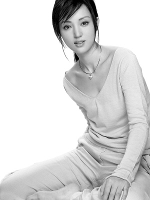 董璇饰演祝四萍