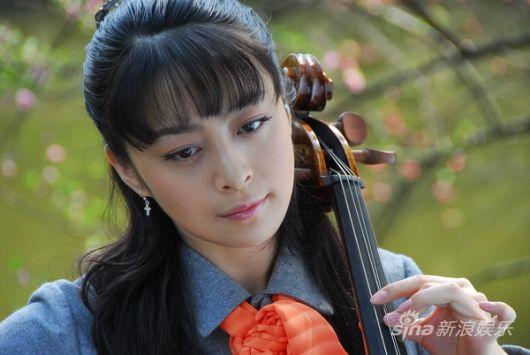 李舜扮演安琪   新浪娱乐讯 根据文革手抄本改编的谍战剧《幽灵计划》