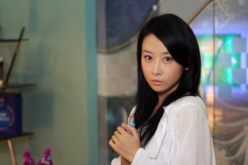 毛俊杰饰演裴娜