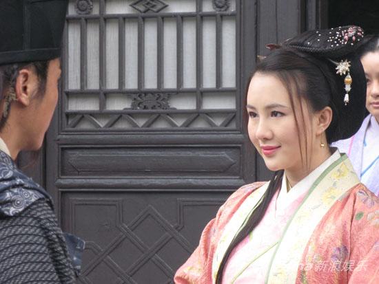 孟瑶饰演潘巧云惹人怜爱 孟瑶新《水浒》扮相甜美 孟瑶新《水浒》剧照