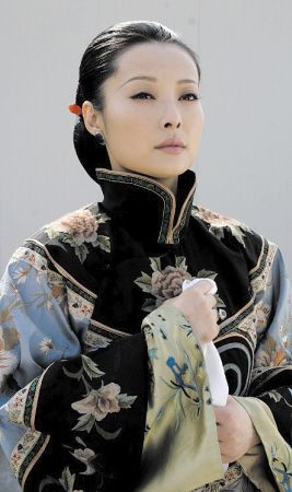 袁立出演《牟氏庄园》