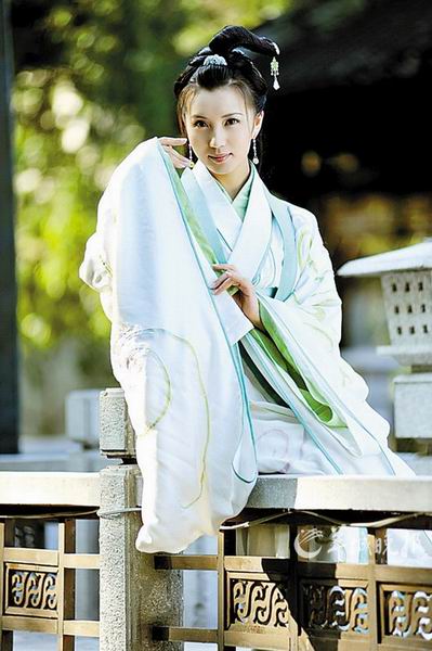 陈好版貂蝉美貌智慧并重