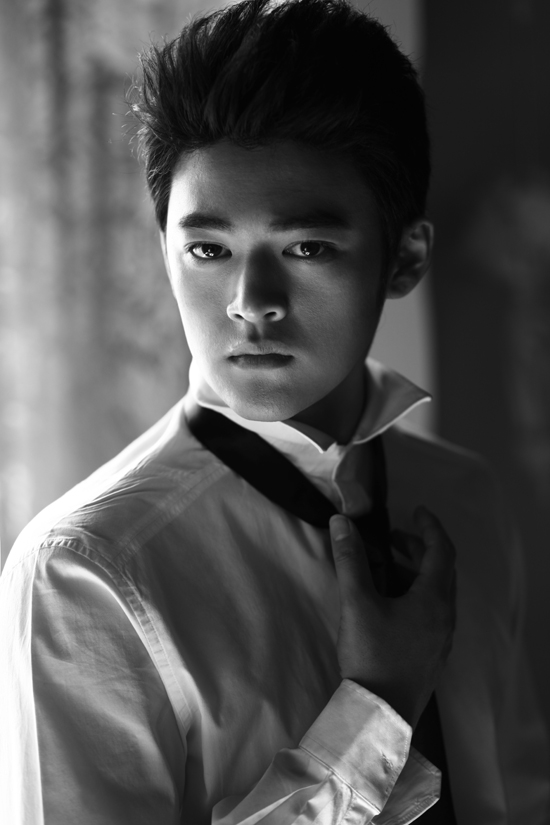 跌宕起伏的剧情引起了观众的热议,而青年演员王泊文也走进了大家的