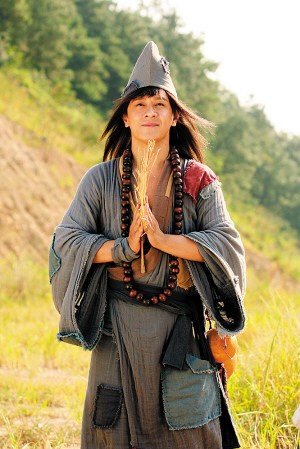 新版“济公”被轰雷人