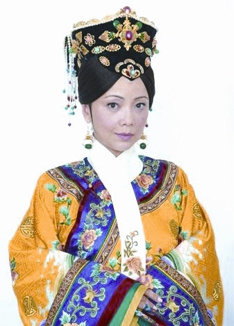 新《还珠》加入老戏骨 邓萃雯演皇后很过瘾