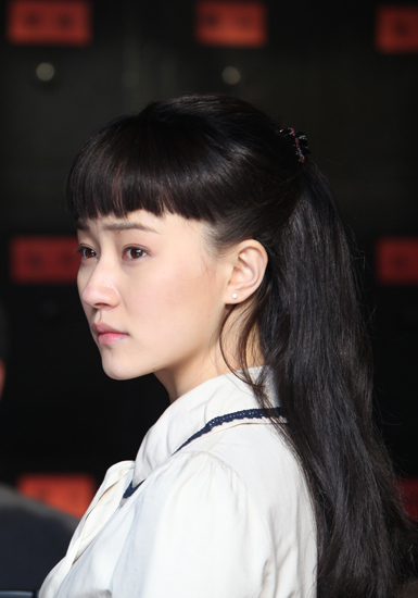 《电波》登陆央视黄金档 新人焦俊艳挑大梁
