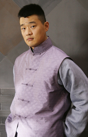 赵锦焘《铁梨花》中栓子的造型