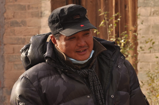 《生死依托》康宁拍摄医改题材 引发农民关注