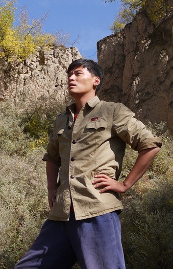 程皓枫饰演知青赵曙光