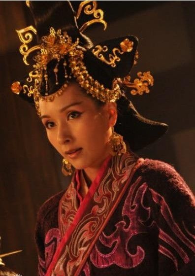 申生等男星相互斗法,其所饰演的骊姬作为春秋时期的第一闪光女性