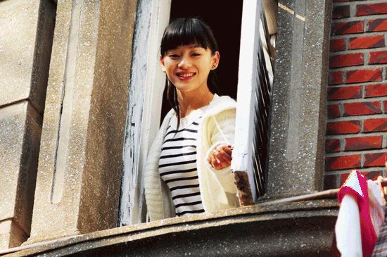 剧照 新浪娱乐讯 近日来,都市亲情大戏《野鸭子》正在中央电视台电视