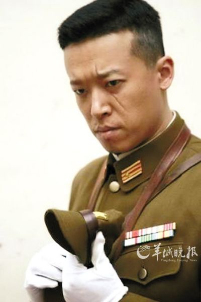 日本军官中村（郭昊伦饰）