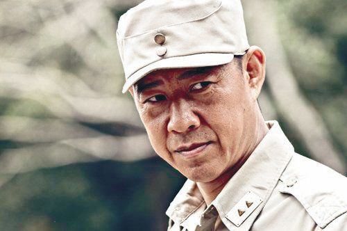 张丰毅饰演孙立人