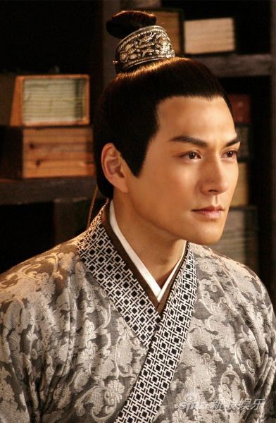 严宽《倾世皇妃》造型奢侈狠砸钱 演绎时尚古装