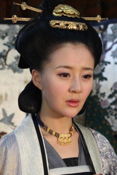 《美人天下》11月上星 周牧茵再演悲情王后