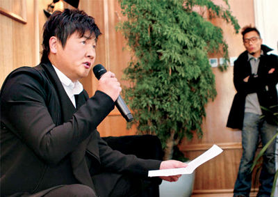 面对媒体，孙楠澄清自己与毒品无染