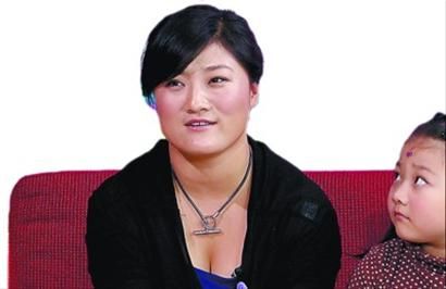 我说大姐，我是不是该叫你大姨呀？不，我真是你姐，我是80后。其实相当年轻了！ 