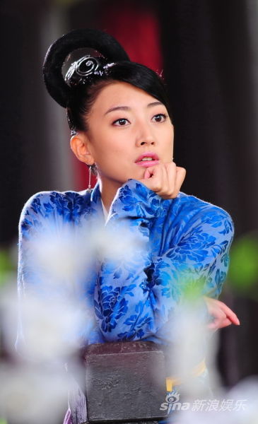 浏览原图 卫莱 浏览原图 卫莱剧照 浏览原图 卫莱《帝锦》剧照 浏览