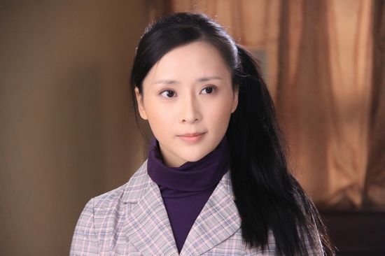 《傻春》杨舒婷显干练 戏外孔琳称"她是我姐"