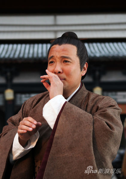 苗皓钧《倾世》演绎妩媚公公 与林心如配合默契