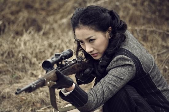 《致命名单》火热拍摄 朱子岩化身亮丽女特务