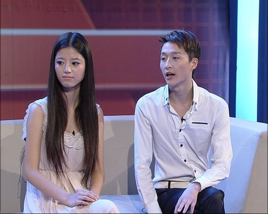 天津电视台《男人世界》栏目本期嘉宾介绍:童童,男,23岁,反串演员,曾