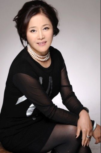 盖克《我的经济适用男》中演绎强势母亲