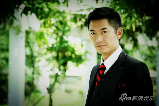 朱泳腾饰演高秋朗 朱泳腾,刘恺威 新浪娱乐讯 日前,电视剧《如意》在