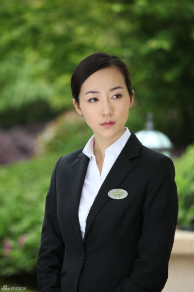 韩雪化身职场御姐