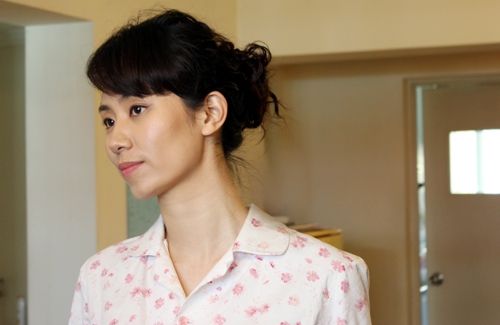卢卓婕为新戏《门第》定妆