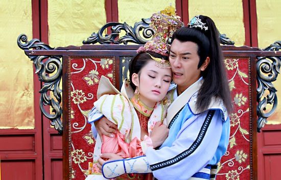 陈浩民和馨子剧中有一段情