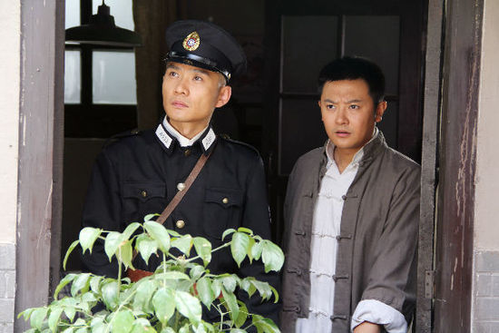 电视剧《追逃》北京开播 印小天圆警察梦