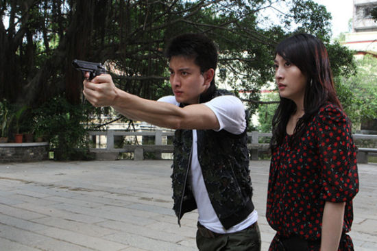 吴京安,董维嘉(微博)等新老实力派演员主演的电视剧《便衣支队》在